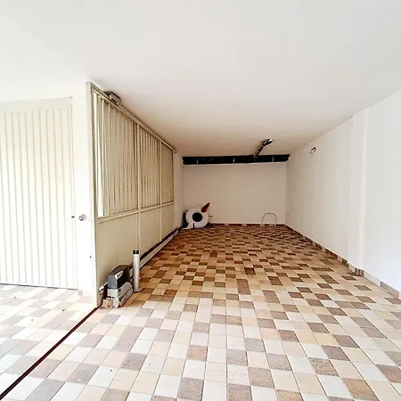 Virgilio Apartment